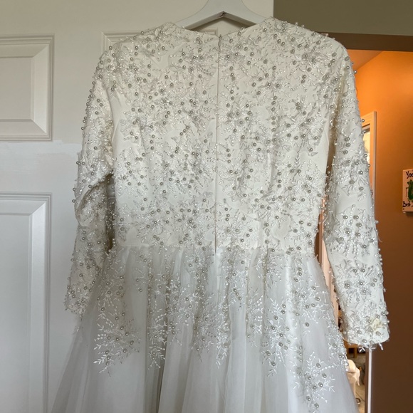 Modest Wedding dress custom made size 4 - Picture 7 of 11